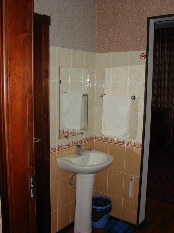טשקנט Hotel Avesto מראה חיצוני תמונה